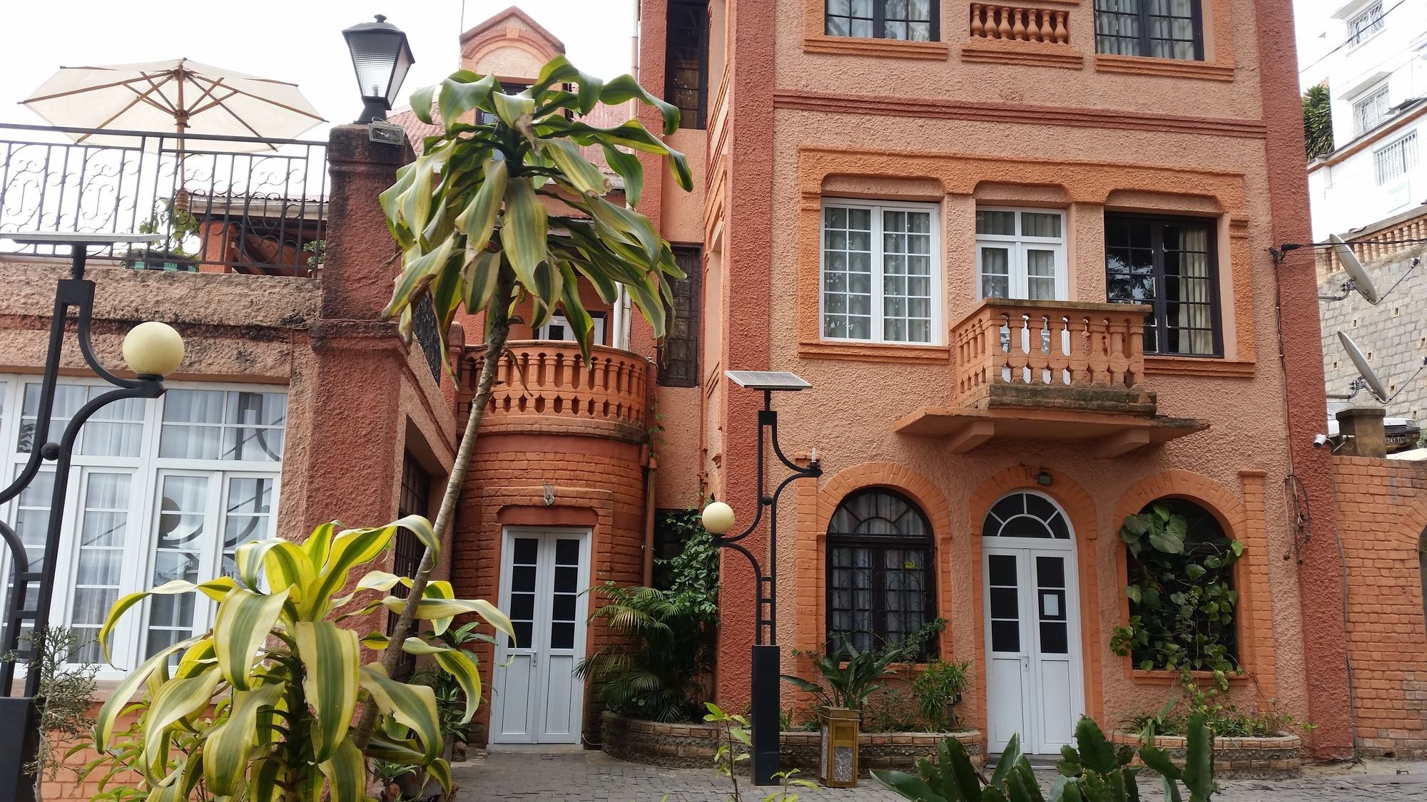 Relais De La Haute Ville Tana Antananarivo Exterior foto